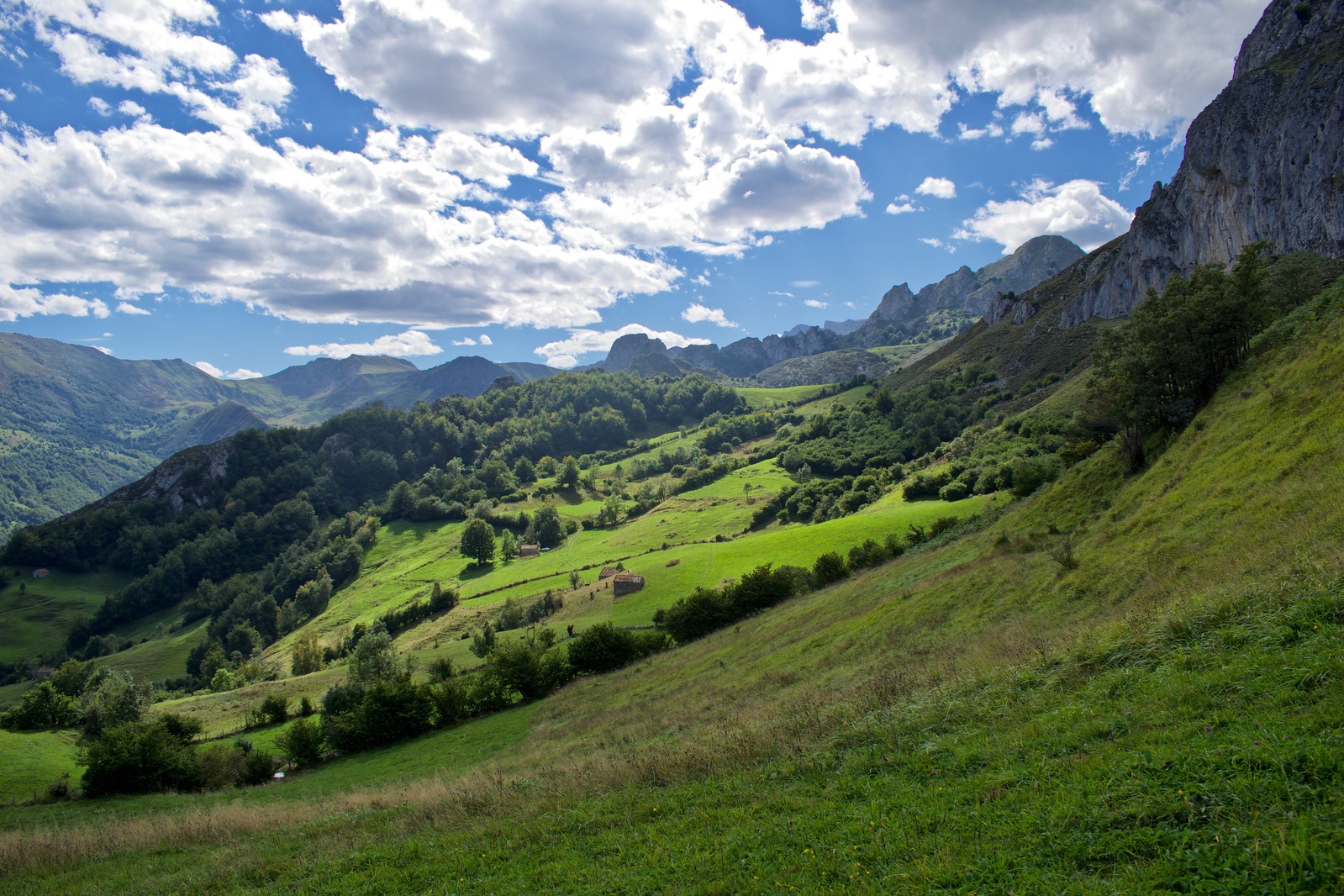 Fotografía de Pico La Portiecha